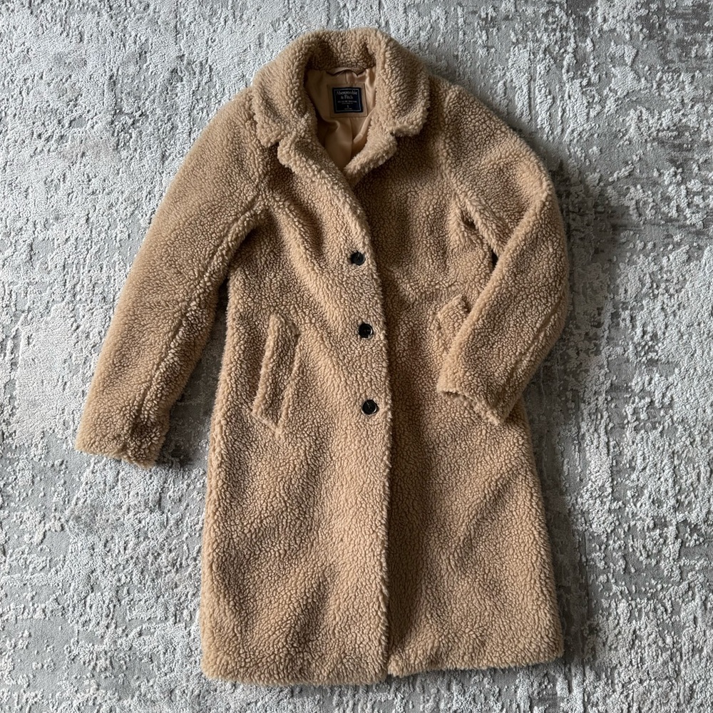 Abercrombie & Fitch Tan Sherpa Coat